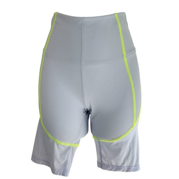 Aritzia TNA Sereno Biker Shorts High Rise Waist Pale Violet Purple Size XS - Picture 4 of 16